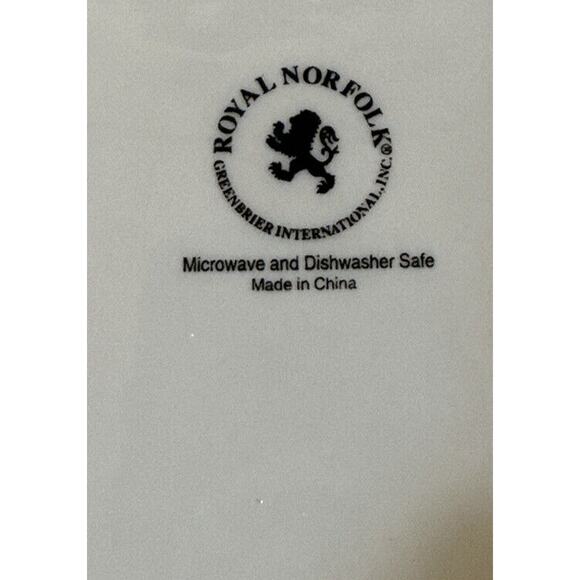 Royal Norfolk Set 4 Fall / Autumn Leaves & Acorns Thanksgiving Dinner Plates - Picture 3 of 4